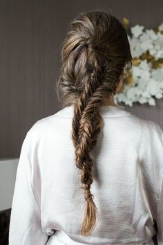 Hair Braids For Work, Braided Hairstyles With Accessories, Romantic Hairstyles, Vogue Beauty, Hairdo For Long Hair, Brown Girl, Makati, Beauty Hair