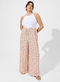 Pull-On Wide Leg Washable Gauze High Rise Pant, DITSY FLORAL Barcelona Outfits, Hot Weather Outfits, Gauze Pants, Bathing Beauty, Plus Size Summer Outfits, Plus Size Style, Disneyland Vacation, Flattering Outfits, Mom Fashion