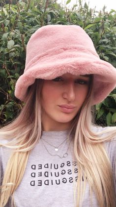 💥My hats are made by me and shipped to you WITHIN 3 days of receiving your order!Welcome to my fluffy shop where absolutely everything is made by me in England!  So because I make everything, any head size can be accommodated for, no worries at all! The standard size will fit heads approx 22- 23.5 inches, but if you want me to make a larger or smaller one, please add a measurement when ordering. Or message me your size.A very soft baby Pink Faux Fur Bucket hat. Hat fits heads approx 21.5 -23 inches but I can make one larger or smaller if you like. The added bonus with my hats is that the polar fleece lining is water resistant, so great if caught in a downpour! All handmade by me in Lancashire! Pink Fur Hat, Pink Shoot, Rave Hats, Pink Bucket Hat, Fluffy Bucket Hat, Blue Bucket Hat, White Bucket Hat, Fur Bucket, Faux Fur Bucket Hat