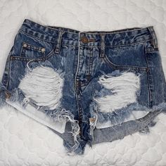 The Frayed Mid Rise Distressed Shorts Size 2 Super Cute, Vintage Look And Easy To Wear Nwot Distressed High-waisted Shorts For Beach, Blue Distressed Shorts For The Beach, Distressed Beach Bottoms Short Length, Distressed Short Beach Bottoms, High Waist Distressed Bottoms For Beach, Distressed Beach Shorts, Frayed Shorts, Distressed Shorts, Miss Me Jeans