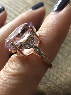 A gorgeous vintage style rose gold 10CT oval cut Rose de France Amethyst. Natural Rose de France Amethyst - 10CT Oval 18K Rose Gold/ 925 sterling Side stones white topaz gift box Oval Rose Cut Diamond Jewelry In Rose Gold, Elegant Rose Gold Oval Amethyst Ring, Elegant Oval Rose Gold Amethyst Ring, Elegant Oval Amethyst Ring In Rose Gold, Vintage Oval Rose Gold Ring, Vintage 14k Rose Gold Oval Jewelry, Elegant Marquise Cut Amethyst Ring, Oval Rose Gold Amethyst Ring, Elegant Amethyst Ring In Rose Gold For Anniversary