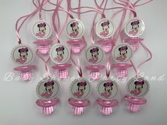 a bunch of tags with minnie mouse on them