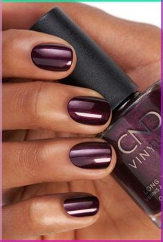 #Pantone #Eggplant #2024/2025 #A/W #Fashion #Color Plum Chrome Nails, Shades Of Purple Nails, Cute Gel Nails, Fall Nail Colors, Chic Nails