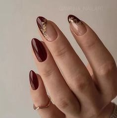 45+ Trendy November Nails For Thanksgiving In 2024 November Nails, Thanksgiving Nails, Xmas Nails, Classy Nails, Chic Nails, Short Acrylic Nails, Gold Nails, Holiday Nails, Acrylic Nail Designs