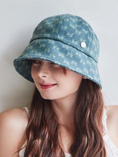 Composition : cotton 100%Color : KhakiCountry of Origin : Republic of Korea Blue Cotton Bucket Hat For Outdoor, Fall Green Cotton Hat, Trendy Cotton Bucket Hat For Summer, Everyday Cotton Hats For Fall, Cotton Hats For Everyday Fall Wear, Fall Everyday Cotton Hats, Everyday Fall Cotton Hats, Green Cotton Bucket Hat For Outdoor, Green Cotton Summer Bucket Hat