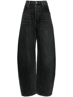 black cotton logo patch to the rear whiskering effect at the thighs wide leg low-rise concealed fly and button fastening belt loops classic five pockets Alexander Wang Jeans, Versace Outfit, Yoko London, Cotton Logo, Wide Leg Denim, Ballet Flat Shoes, Ski Wear, Jeans Black, Lady Dior