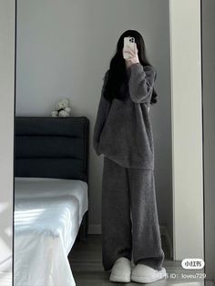 Pajama Fashion, Kpop Fashion Outfits, Korean Outfits, Comfy Outfits, Simple Outfits