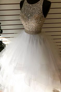 White Long Dress Formal, Prom Dress White, White Dress Formal, White Evening Dress, Stylish Party, Grad Dresses, 15th Birthday, Quince Dresses, Sequin Beading