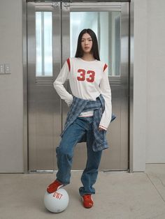 Composition : Cotton 100%Color : OFF-WHITECountry of Origin : Republic of Korea Off White, Top Outfits, White, The Originals, Clothes For Women, T Shirt, Clothes, Color