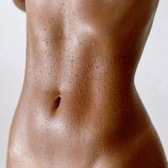 clean girl aesthetic Stomach Aesthetic Pictures, Tummy Aesthetic, Flat Belly Aesthetic, Form Aesthetic, Tone Belly, Marissa Cooper, Toned Stomach, Body Aesthetics, Get A Flat Stomach