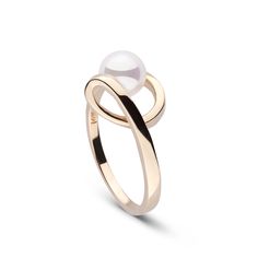 In antiquity the mark of a master jeweler was the ability to manipulate precious metals into shapes previously thought impossible. Comprised of a single, looping band of 14K gold which curves where lesser designs might bend, our new Cursive Collection Akoya pearl ring is a direct nod to this legacy only with an added modern touch. Set with a 6.0-6.5 mm high luster Akoya pearl, this design is the perfect balance of past and present. Ring Pearl Modern, Pearl Ring Design, Modern Ring Design, Modern Pearl Jewelry, Akoya Pearl Ring, Pearl Jewelry Design, Pearl Rings, Gold Rings Fashion, Pearl Design