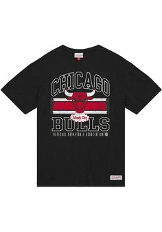 Support your Chicago Bulls in this Black Short Sleeve Fashion Tee! This Logo Lockup Fashion T Shirt features a screen print team graphic on chest. Be ready to shout "Go Bulls" when you wear this Chicago Short Sleeve Fashion T Shirt in the stadium or on the street. Lightweight material, Crew neckline, Screen print team graphic, Brand tag on left hip, Unisex, Fit: True to Size, Imported Collegiate Black T-shirt With Letter Print, Black Cotton T-shirt With Team Logo, Black Collegiate T-shirt, Team Logo Tops For Streetwear, Collegiate Black T-shirt For Streetwear, Black T-shirt With Screen Print For Fan Gear, Black Cotton Sports Fan T-shirt, Streetwear Top With Team Logo, Throwback Graphic Print Fan Gear Top