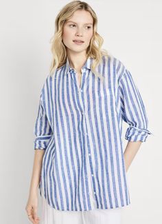 spread collar
long sleeves
buttoned cuffs
full-button front
patch chest pocket
hi-lo hem
#856134 Striped Boyfriend Shirt, Navy Linen, Boyfriend Shirt, Chest Pocket, Linen Blend, Old Navy, Women's Fashion, Long Sleeves, Navy