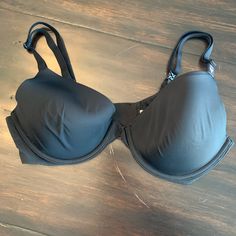 Size Is 36c. Color Is Black. Cups Have Underwire. Black Toned Buckles On Straps. No Price Tags As It Was Ordered Online But It Is New And Unused. Two Hook Back Closure. Adjustable Straps For Length And Back Style. V Logo In Between Cups. Smoke-Free Home. Classic Black Bra With Removable Pads, Black Stretch Underwire Tops, Classic Black Bra With Padded Cups, Classic Black Underwire Bra, Victoria's Secret Underwire Bra-friendly Tops, Classic Black Bra With Medium Bust Support, Black Full Coverage Classic Bra, Classic Black Seamless Bra, Black Padded Cup Bra