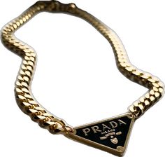 Trendy Streetwear Chain Jewelry, Trendy Streetwear Jewelry Chain, Trendy Cuban Link Chain Jewelry, Trendy Gold Necklace For Streetwear, Luxury Chunky Cuban Link Necklace, Luxury Gold Jewelry For Streetwear, Streetwear Metal Jewelry With Curb Chain, Fashion Metal Curb Chain Jewelry, Gold Link Jewelry For Streetwear