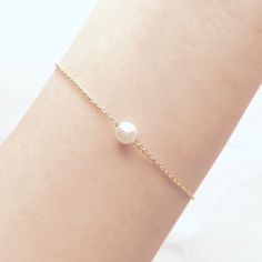 Comes In A Velvet Pouch. Baby Pearl Bracelet On A Delicate Gold Chain. Gold Plated. Made In The Usa. 6.5 Inches (Please Message Me If You Prefer A Different Size) Delicate White Pearl Bracelet Hypoallergenic, Delicate White Pearl Bracelet Skin-friendly, Delicate White Hypoallergenic Pearl Bracelet, Delicate White Bracelets For Everyday Wear, Delicate White Pearl Bracelet For Everyday, Everyday White Pearl Bracelet With Delicate Chain, White Pearl Bracelet With Delicate Chain, White Pearl Bracelet With Delicate Chain For Wedding, Delicate White Pearl Bracelet As A Gift