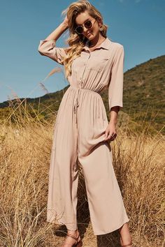 Women's three-quarter sleeve wide-leg jumpsuit - IFAUN Egypt Outfits, Bohemian Wrap, Mom Travel, Boho Jumpsuit, Bohemian Style Clothing, Boho Life, Suit Collar, Boho Style Outfits, Jumpsuits And Rompers