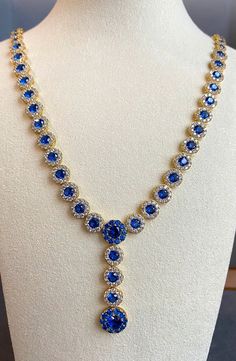 Vintage 18K Solid Yellow Gold Blue Sapphire & White Topaz Chain Necklace....Marked 18K... Total of weights 21.5grams...Measure 17'' Length W 7.2MM...It's in very good condition. Gold Blue Topaz Necklace For Anniversary, Gold Sapphire Necklaces For Wedding, Gold Sapphire Necklace For Wedding, Gold Blue Topaz Necklace, Gold Sapphire Necklace Hallmarked, White Topaz, Blue Sapphire, Topaz, Sapphire