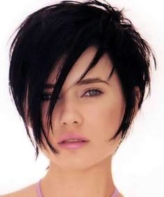 Short dark hair styles Short Haircuts Long Bangs, Piecy Bob, Black Haircut Styles, Chic Short Haircuts, Longer Pixie Haircut, Short Dark Hair, Straight Hair Cuts, Short Straight Hair