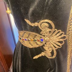 Questions? Leave A Comment Below! Elegant Black Costume Gown, Elegant Black Gown For Costume, Elegant Floor-length Evening Dress For Costume, Elegant Festive Costume Dress, Elegant Embellished Dress For Costume Party, Dresses Vintage, Leave A Comment, Limited Time, Vintage Dresses