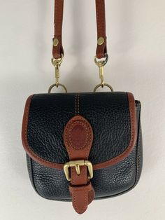 Vintage Mini Leather Saddle Crossbody Purse Liz Claiborne Brwn Blk Leather Retro. Leather super thick and quality. They don’t make bags like this anymore! Crossbody. Great condition. Coolest little retro bag! 70s Purse, Thrift Wishlist, Purse Aesthetic, Tiny Purse, Thrift Inspo, Retro Bags, Black Crossbody Purse, Small Crossbody Purse, Vintage Purses