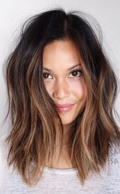 Effortless Hairstyles, Medium Length Hair Cuts, Hair Today, Great Hair, Hairstyles Haircuts, Messy Hairstyles, Hair Dos, Balayage Hair, Brown Eyes