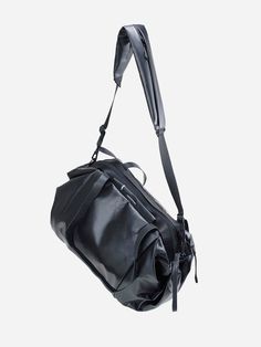 Man Bags Shoulder For Men, Crossbody Bag Men, Large Duffle Bag, Academic Drawing, Im Broke, Carabiner Clip, E Scooter, Hyena, Bag Design