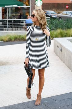 Long sleeve striped #dress Burberry Trenchcoat, Vetements Shoes, Fall Outfit With Boots, Below The Knee Dresses, Grunge Dress, Style Fall, Boutique Fashion, Look Casual, Mode Inspiration