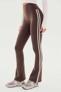 Raquel High Waist Flared Legging - Dark Chocoloate/White | SPLITS59 Barre Pilates, Womens Yoga Clothes, Flare Legging, Sports Pants Women, Perfect White Tee, High Waisted Flares, Flare Leggings, Fall Style, Outdoor Woman