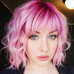 photos of hair with pink added at DuckDuckGo Pink Short Hair, Short Hair Round Face, Hair For Round Face Shape, Hair Round Face, Latest Short Hairstyles, Short Hair Styles For Round Faces, Short Hair Color