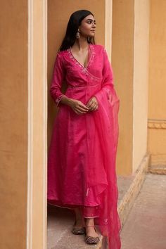 Shop for Zoon Pink Chanderi Angrakha Anarkali Pant Set for Women Online at Aza Fashions Angrakha Blouse Design, Angrakha Blouse, Angrakha Anarkali, Long Blouse Designs, Sheer Pants, Indian Wedding Wear, Ready To Wear Saree, Organza Dupatta, Fashion Attire