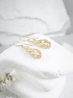 Gold Aelia Earrings - Art nouveau Gift for her, Dainty earrings, Dangle earrings, Wedding jewelry, 14K Gold, 9k Gold Beautiful and unique. Full of movement and charm. This pair of statement earrings are the perfect jewel for a very special occasion. For a sophisticated look to wear day and night. They will instantly become your favorite pair! The perfect gift for someone you love. > 9K or 14K solid gold as well as in Goldplated Silver. > Can be made in yellow, white and rose 9k or 14k soli Gold Art Nouveau Earrings For Weddings, Art Nouveau Gold Wedding Earrings, Art Nouveau Gold Earrings For Wedding, Gold Art Nouveau Pierced Earrings, Art Nouveau Gold Pierced Earrings, Dangle Earrings Wedding, Earrings Art, Earrings Wedding, Etsy Earrings Dangle