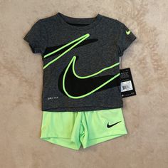 Nike Baby Boys Outfit Size 12 Months. Short Sleeve Shirt And Shorts. Gray Shirt And Green Shorts. Brand New! Black Nike Shorts Outfit, Baby Nike Outfit, Nike Kids Outfits Boys, Nike Shorts Outfit, Toddler Nike Outfits, Girls Nike Outfits, Baby Boys Outfit, Toddler Nike Outfits Baby Boy, Outfit Size 12