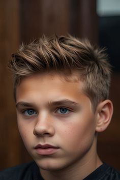 Discover the latest and coolest boys' haircut ideas to try right now! From trendy fades to classic styles, find the perfect haircut for your little guy. Dude Haircuts, Short Boys Haircut Trendy, Fletcher Hair, Boys Haircut Ideas, Boys Hairstyles Trendy, Cooper Hair, Kids Haircuts, The Perfect Haircut