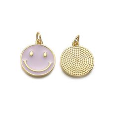 Smiley bedel in lila met goud. Ideaal voor aan je ketting, armband of oorbel. Diy Charm, Gold Charms, Necklace Bracelet, Smiley, Charm Necklace, Best Sellers, Lilac, Most Beautiful, Gold Plate