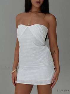 Lasaky - The Perfect Fit: Irena's Strapless Floral Minidress Strapless Summer Dress, Mini Dress White, Dress Slim, Green Mini Dress, Loungewear Sets, Strapless Mini Dress, Mini Dresses Summer, Casual Tank Tops, Side Split