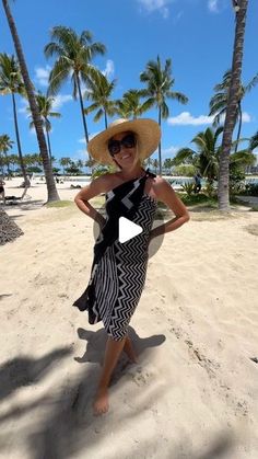 Monica D 🌺 Hawaii 🏖 Beach on Instagram: "Would you wear it 👗?
*
Here’s how you can make a one shoulder dress from your beach sarong / pareo . It’s really easy to make , it comes handy when you are on vacation, you can throw it on to go to the beach or to the pool and look very stylish. Perfect summer vacation dress!
*
Comment DRESS to get a link with outfit details 🔗
•
•
•
•
#pareo #summeroutfits #vacationoutfits #fashionhacks 
how to tie a sarong, how to tie a pareo , what to wear to the beach , beach dress , wrap dress , sarong tutorial," Scarf Dress Wrap, Sarong Tutorial, How To Tie A Sarong, Sarong Tying, Summer Vacation Dress, Scarf Wearing Styles, Sarong Wrap, Beach Sarong