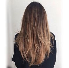 DEFUSEING More Sombre Hair, Growing Your Hair Out, Medium Brown Hair, Long Layered Hair, Haircuts For Long Hair, Long Straight Hair, Hair Color Trends, Long Hair Cuts, Layered Hair