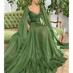 Long Party Gowns, Split Prom Dresses, Nature Dress, Evening Dresses With Sleeves, Chiffon Evening Dresses, Performance Dresses, Evening Gowns Elegant, Prom Dresses Vintage, Maxi Gown Dress