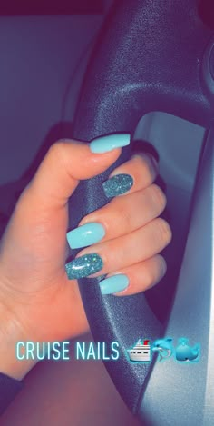 Nails For Beach Vacay, Beach Trip Nail Ideas, Beach Colored Nails, Ocean Color Nails, Tropical Vacation Nails Simple Short, Nails For A Cruise Ship Summer, Simple Blue Winter Nails, Acrylic Nails Cruise