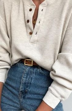 Fall Fashion Comfy, Daily Dress Me, Millennials Fashion, White Long Sleeves, Vintage Hipster, Traje Casual, Fashion Jeans, Looks Street Style, Winter Trends