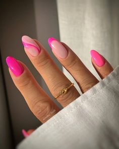 Pink Dip Nails, Pink French Tip Nails, Rounded Acrylic Nails, Pink Dip, Pink French Tip, Pink French Nails, Stunning Nail Designs, Pink Manicure