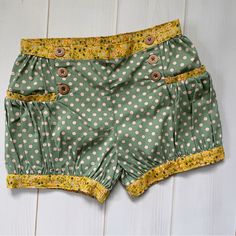 Matilda Jane Green Thumb Bubble Shorts; Size 6; New With Tags Bubble Shorts, Matilda Jane, Clothes Ideas, Cutie Patootie, Green Thumb, Matilda, Kids Bottoms, Design Inspo, Art Inspo