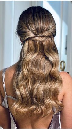 Bridal Era, Bridesmaid Hair Inspo, Guest Hair, Bridesmaid Hair Makeup, Wedding Guest Hairstyles, Long Hair Wedding Styles, Wedding Hair Inspiration, Grad Dresses, Bridal Hair And Makeup