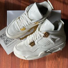 Product Info Shoe: Jordan 4 Retro Metallic Gold (Women’s) Size: 7 Men/8.5 Women Color: Sail/Metallic Gold/Black Sku: Aq9129-170 100% Authentic New Shoes Including Original Everything Shipping - Shipping Is Free & Fast! This Item Is Shipped Through Usps Priority Mail. - Orders Are Shipped Within 1-2 Business Days After Payment. - Please Confirm Your Address And That The Size Of The Item You Chose Is Correct. I Cannot Change The Address After Purchase And I Am Not Liable For Any Items That Do Not Jordan 4 Metallic Gold, Pretty Sneakers, Pretty Shoes Sneakers, Shoes Outfit Fashion, Nike Shoes Jordans