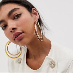 Asos Split Hoop Earring In Gold/Tortoiseshell No Trades/Paypal/Modeling Modern Summer Hoop Earrings, Summer Hoop Earrings, Yellow Hoop Earrings, Asos Jewelry, Large Earrings, Tortoise Shell, Brown Gold, Split, Asos