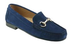 Our Ortona ladies snaffle loafers are made for us in Italy with exceedingly soft and comfy suede uppers, under-heel padding and durable soles to give you all day comfort. Perennially popular design in our ladies footwear range. Complement your everyday outfit with these traditional style loafers. These luxurious suede leather slip-on shoes are a particularly comfortable and practical choice.    Classic Italian snaffle loafer  Traditional true moccasin construction  Exquisite navy suede leather u Blue Suede Loafers, Style Loafers, Vans Outfit, Ladies Footwear, Leather Slip On Shoes, Suede Loafers, Everyday Outfit, Classic Italian, Funny Video