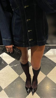 Stile Kylie Jenner, Looks Adidas, 00s Mode, Stile Blair Waldorf, Adrette Outfits, Winter Outfits Aesthetic, Looks Pinterest, Skandinavian Fashion, Chique Outfits