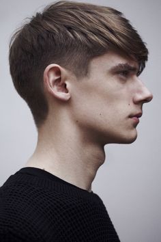 SuperDuper — strangeforeignbeauty: Tim Sprague Male Hairstyle, Short Hair Fringe, Caesar Haircut, Boys Long Hairstyles