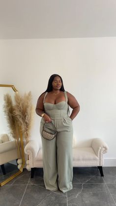 Plus Size Pear Shaped Outfits, Casual Dressy Outfits For Women, Plus Size Summer Outfits Black Women, Medium Size Girls Outfits, Elegant Plus Size Outfits, Plus Size Going Out Outfits, Classy Plus Size Outfits, Vacation Plus Size, Best Plus Size Dresses